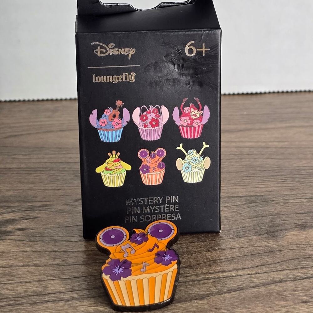 Loungefly Disney Stitch & Experiments Cupcake Blind Box